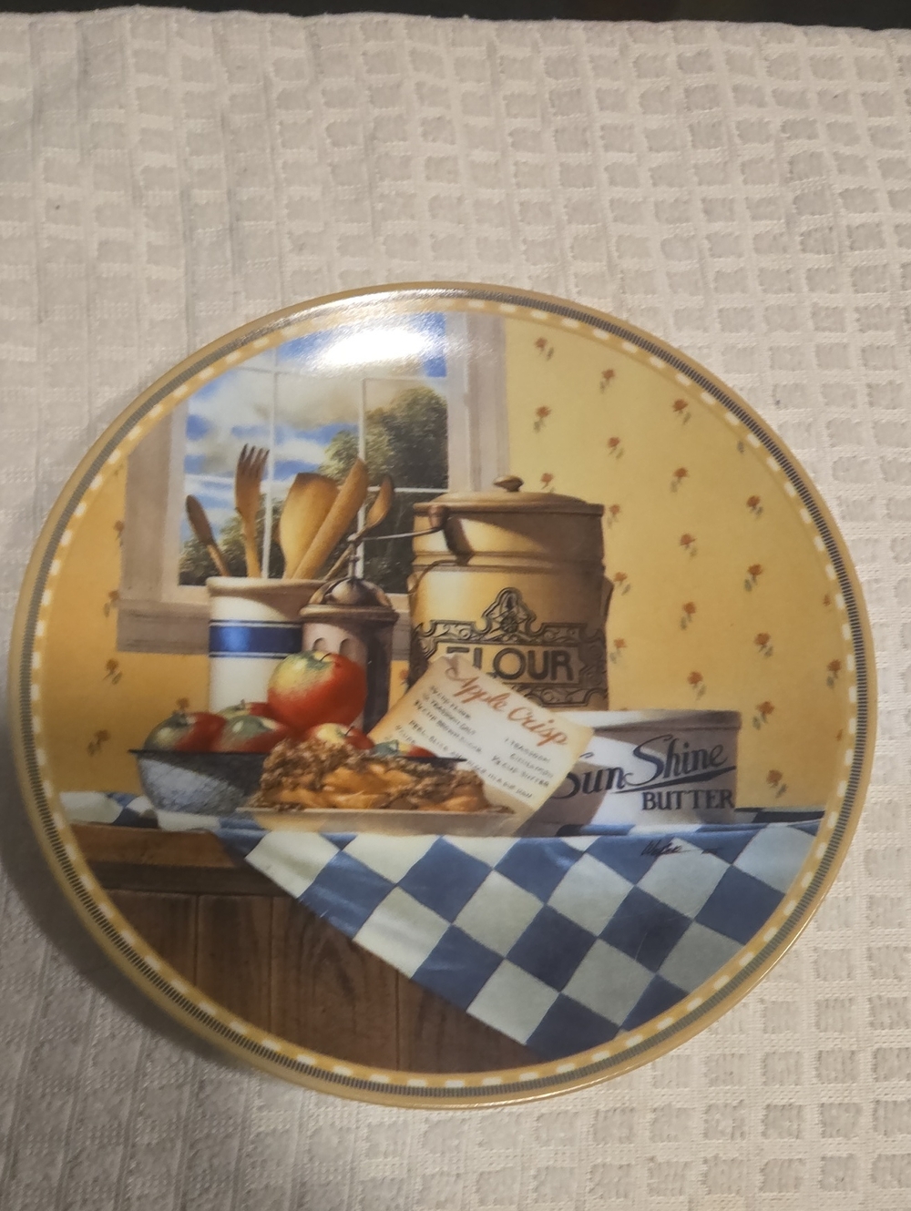 Vintage 1991 Edwin M. Knowles "Apple Crisp" Decorative Collector Plate